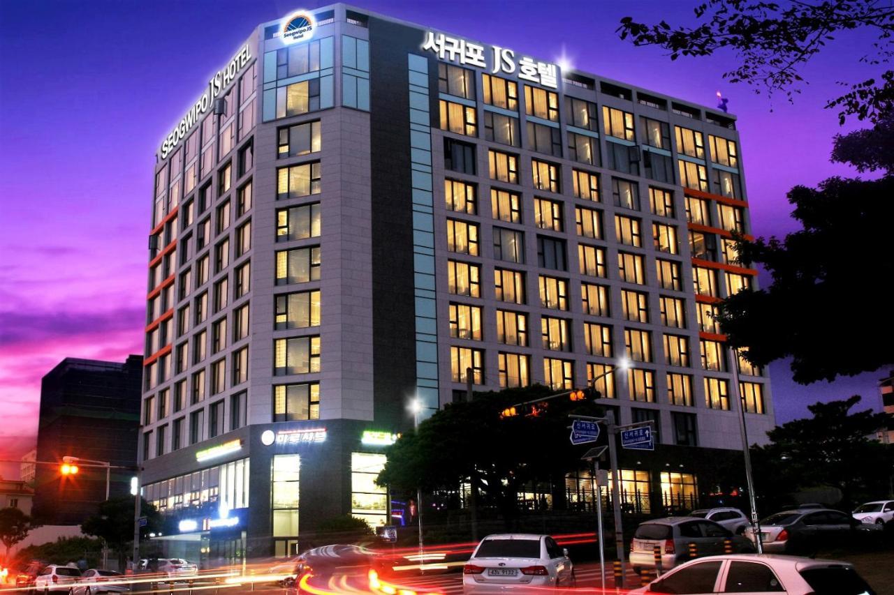 Seogwipo Js Hotel Bagian luar foto