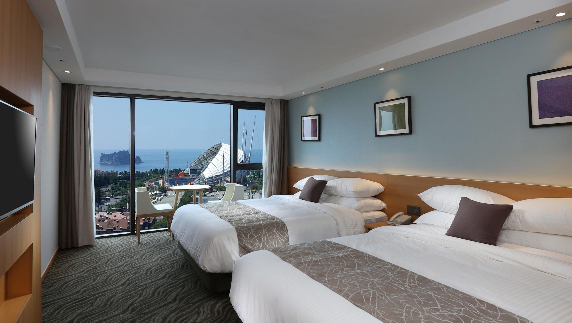Seogwipo Js Hotel Bagian luar foto
